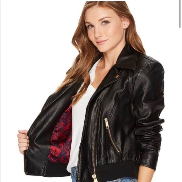 Free People Jackets & Blazers - Free People Modern Vegan Bomber Jacket in Black. Size XS. Barely Worn.